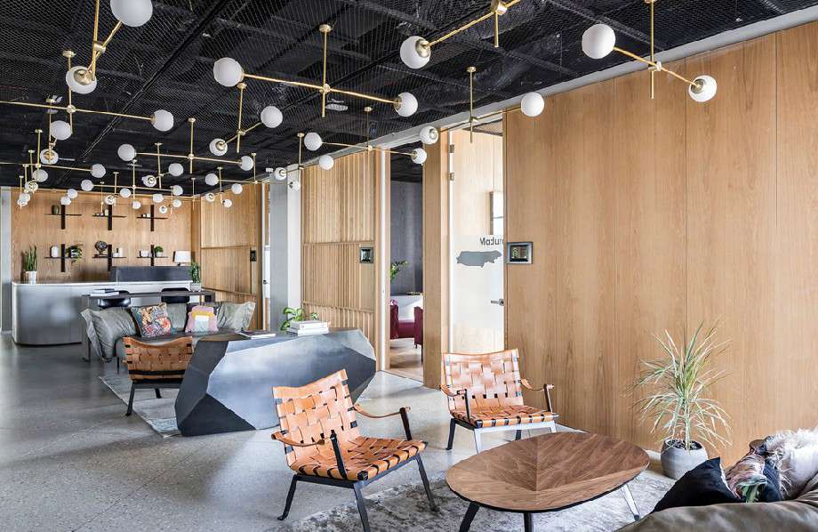 混音西餐廳裝修設(shè)計效果圖