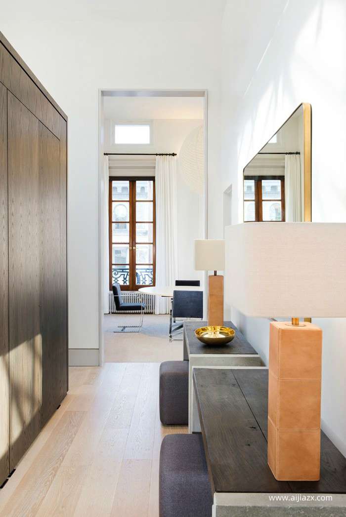 財務(wù)公司辦公室裝修設(shè)計效果圖