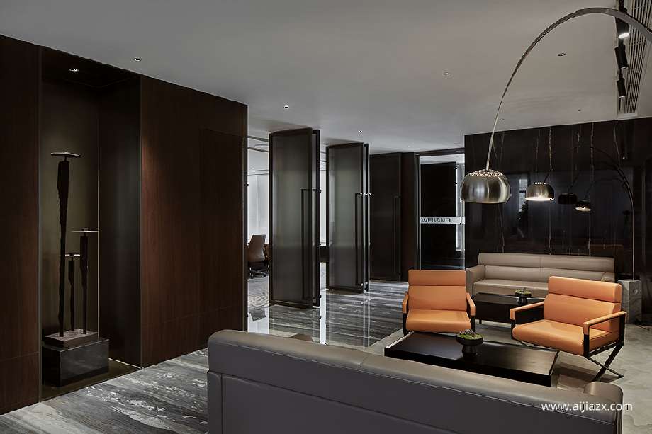 鄭州商務公司辦公室裝修設(shè)計