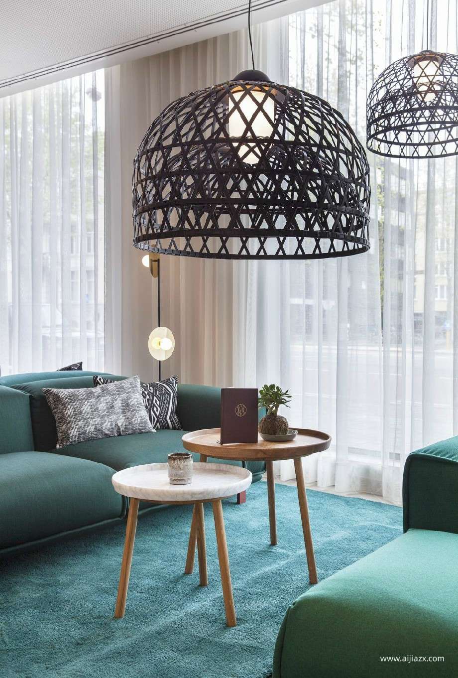 咖啡廳經(jīng)營(yíng)不好怎么辦，是不是咖啡廳裝修設(shè)計(jì)問(wèn)題