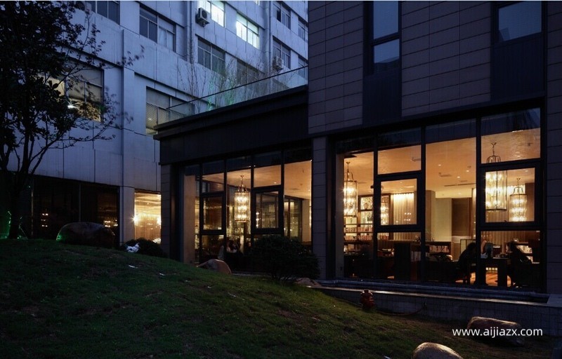 170平米高級咖啡廳裝修設(shè)計(jì)