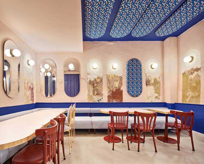 200平米鄭州西餐廳設(shè)計裝修效果圖