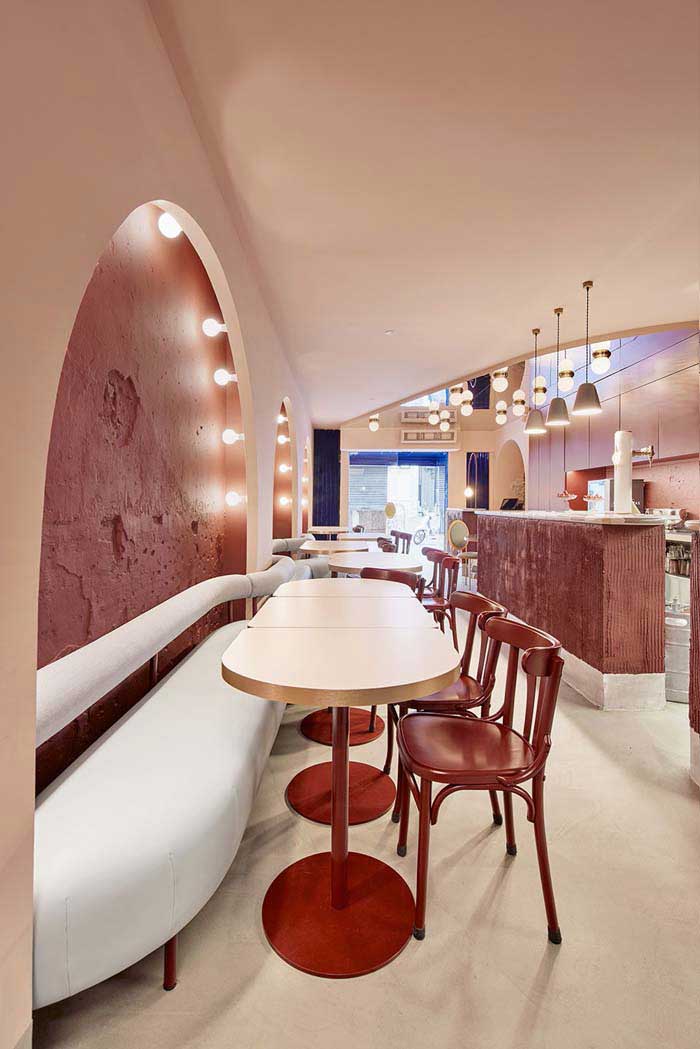 200平米鄭州西餐廳設(shè)計裝修效果圖