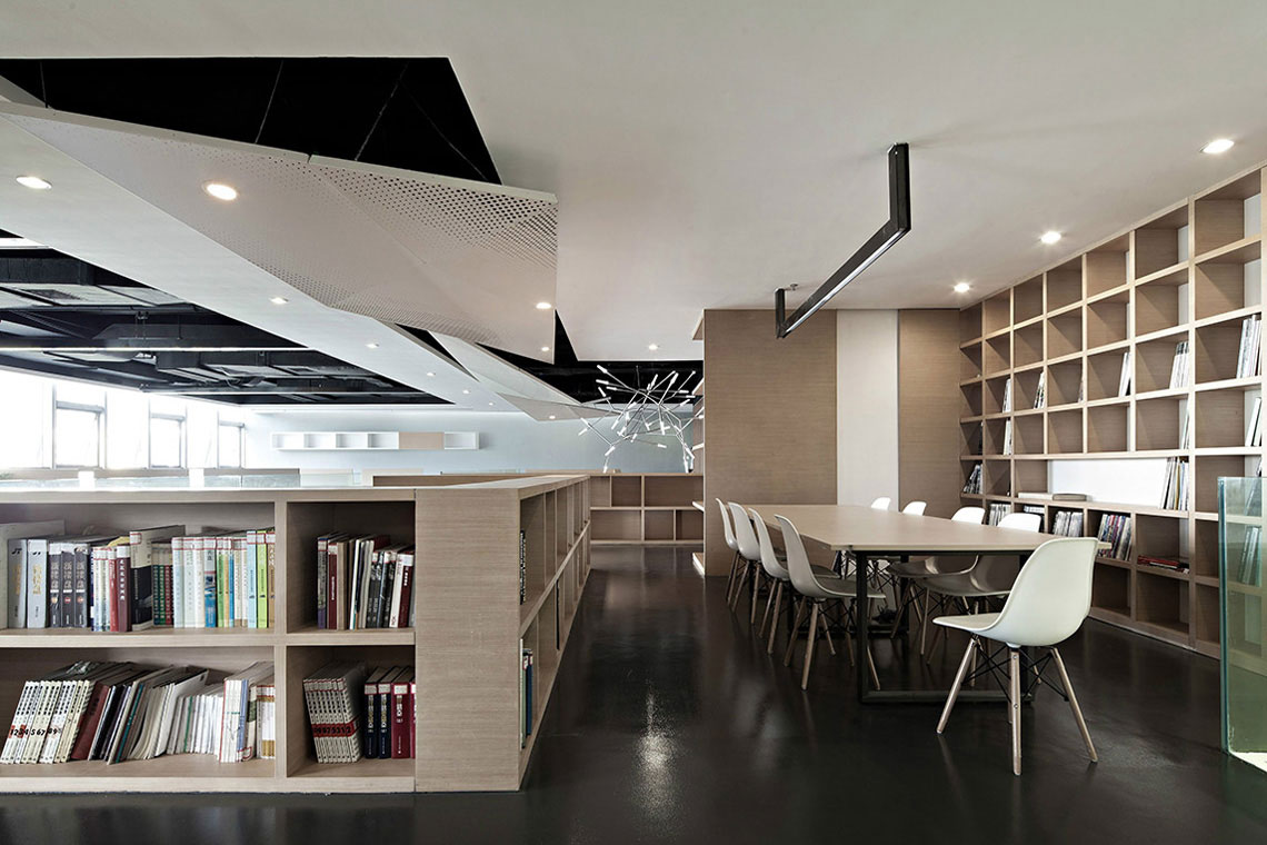 270平米鄭州金水區(qū)辦公室裝修設計效果圖