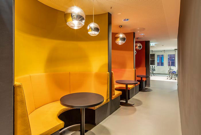 金水區(qū)信息公司辦公室裝修設(shè)計圖