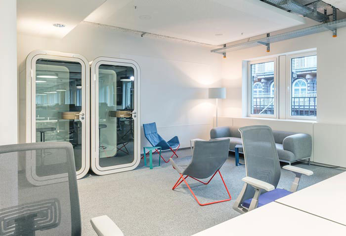 金水區(qū)信息公司辦公室裝修設(shè)計圖