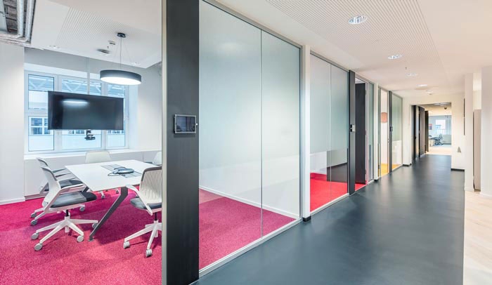 金水區(qū)信息公司辦公室裝修設(shè)計圖