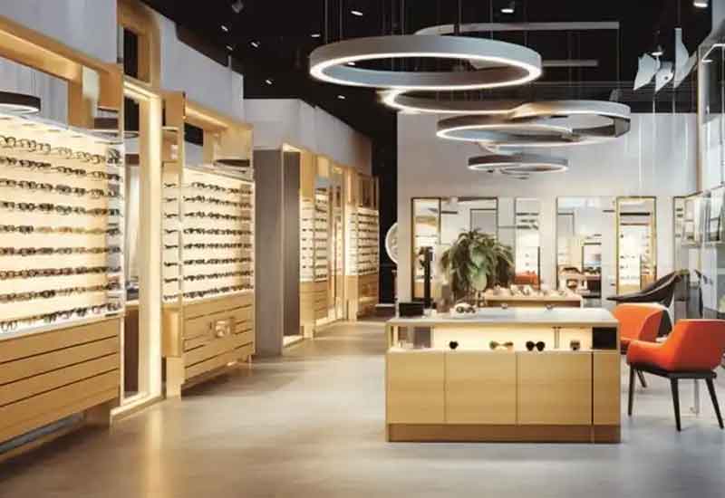 鄭州眼鏡店裝修：專(zhuān)業(yè)驗(yàn)光區(qū)與時(shí)尚鏡框展示的平衡方案