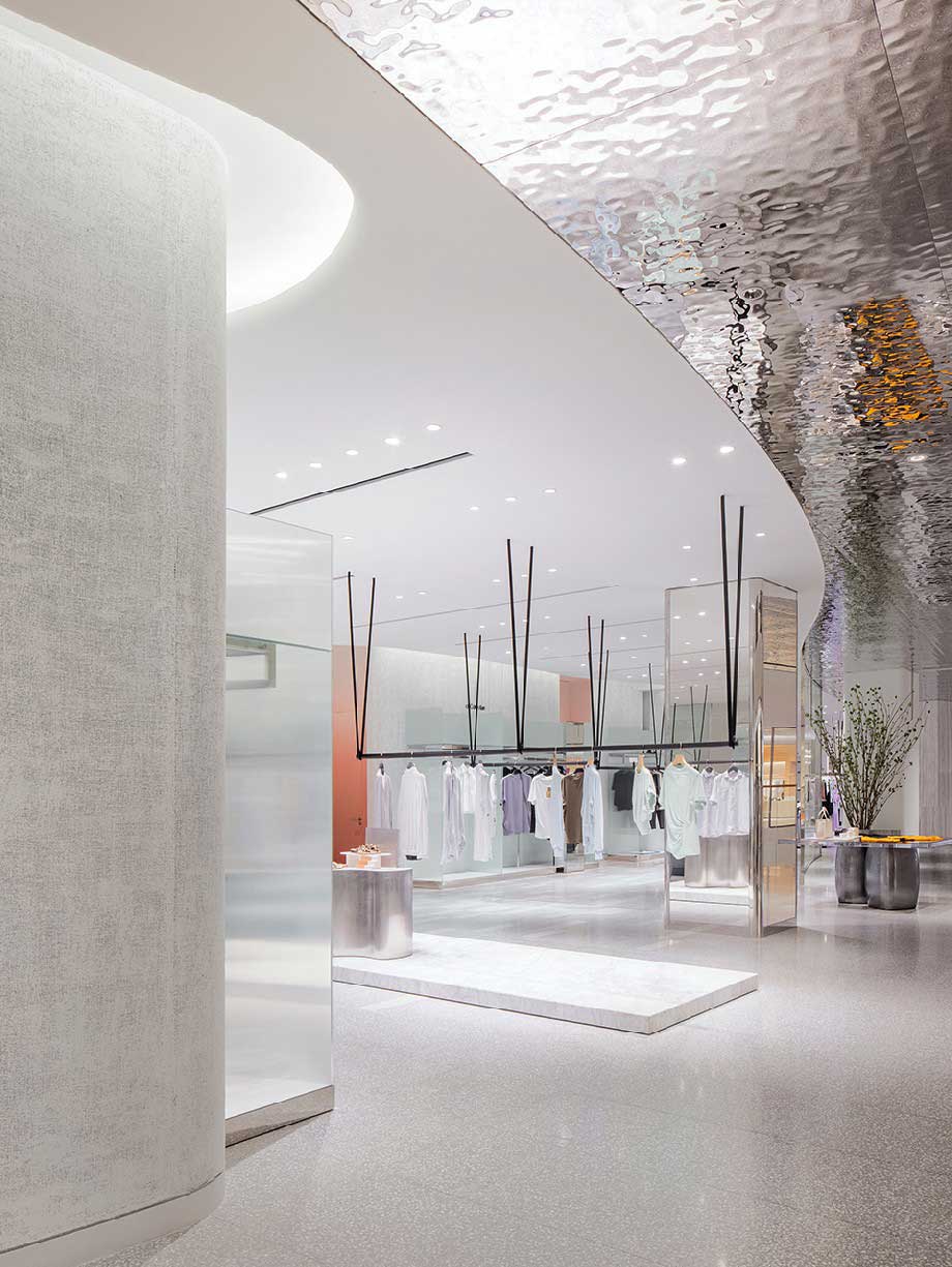 高檔時尚女士服裝店裝修設(shè)計(jì)