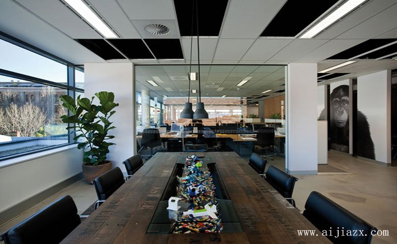 新潮創(chuàng)意型辦公室裝修效果圖