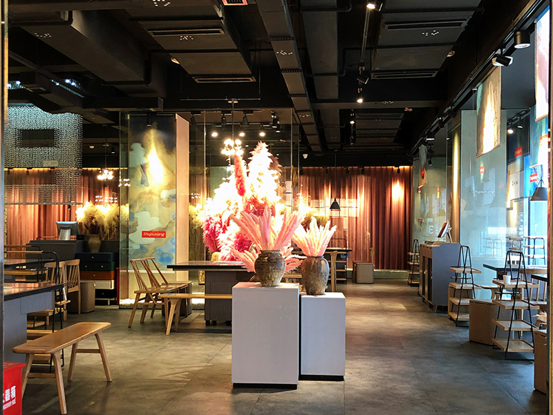 自然光在餐飲設(shè)計中要注意的要點